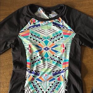 Apt 9. Geometric Patterned Long Sleeve Swim Top